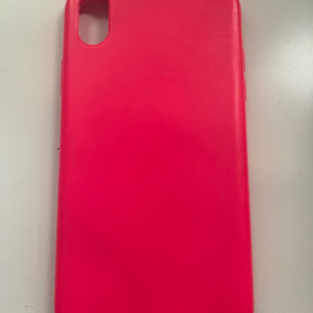 Hot pink Iphone xr case